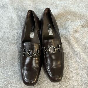 Munro Horse Bit Shock Absorbing Heel Sz 9